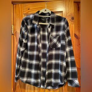 Rails “Hunter” plaid shirt.